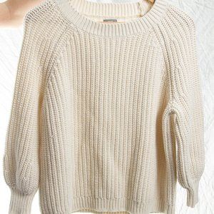 Aeire American Eagle cream sweater